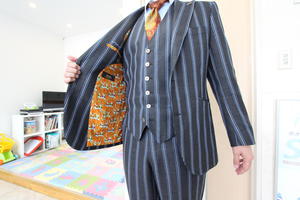 9b20210411suits.JPG