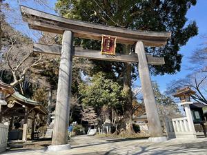 高麗神社鳥居.jpg