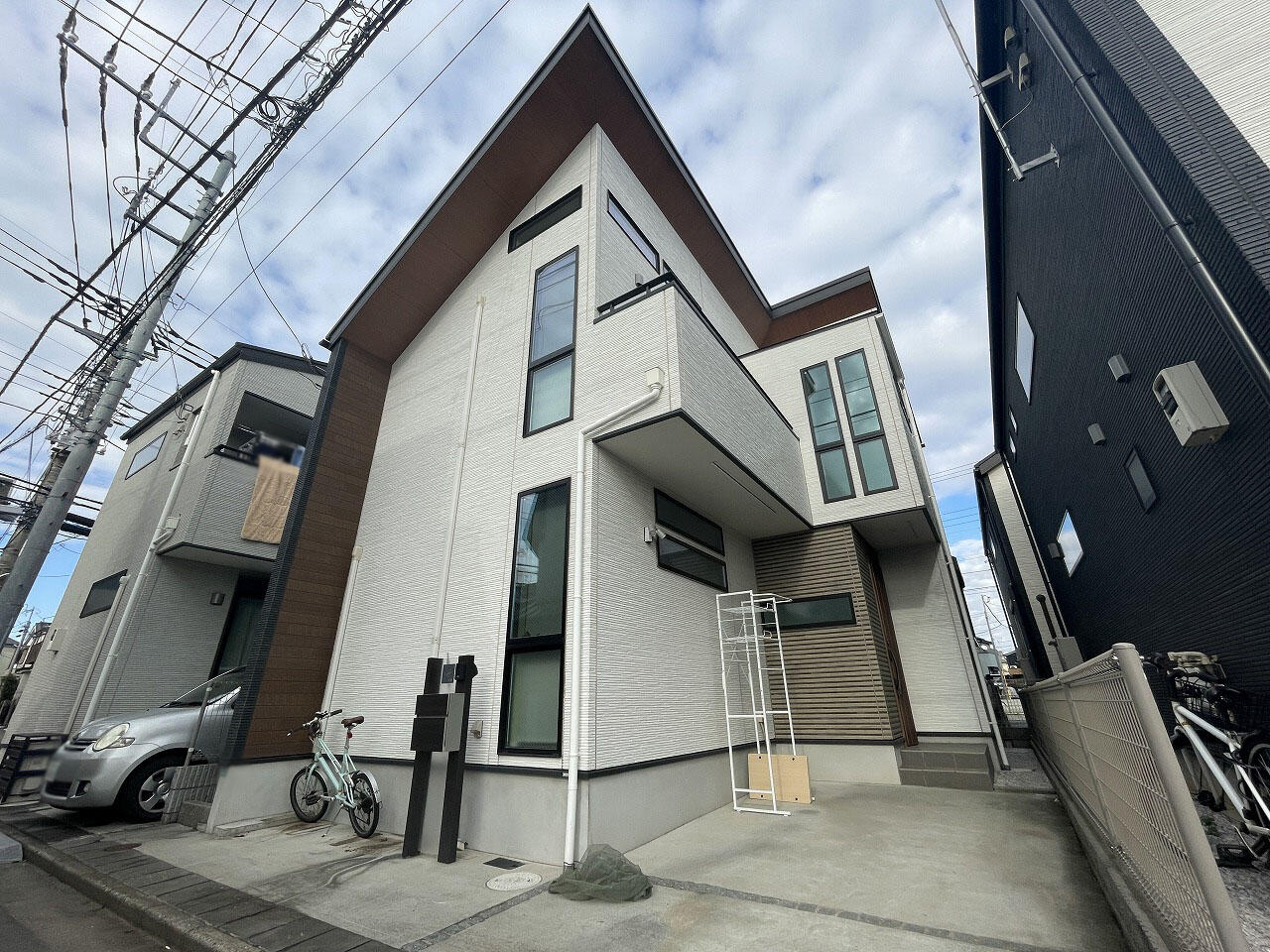 <p>2020年4月築!美しい街並み・コミュニティが広がる旧分譲住宅</p>